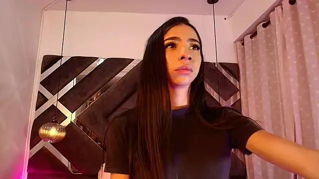 sara_lopee1 from StripChat