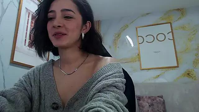 sara_lopez_s from StripChat is Freechat