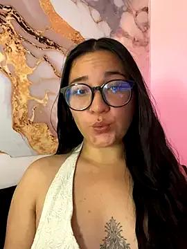 Explore our live girls sluts from our Custom and Multi clubs and checkout exclusive access to highly interactive content, such as shape, hair, titties, pussy type and many more.