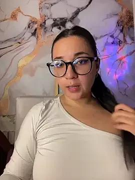 Explore our live girls sluts from our Custom and Multi clubs and checkout exclusive access to highly interactive content, such as shape, hair, titties, pussy type and many more.