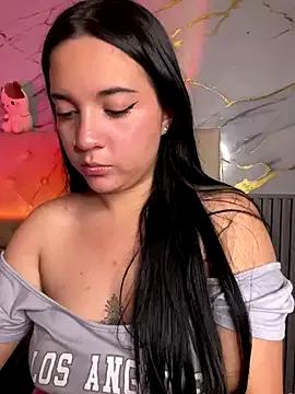 sara_roy04_ from StripChat is Freechat