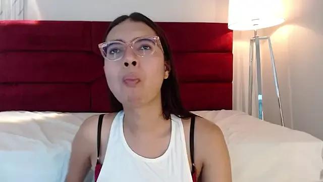 Sara_saenz99 webcams show profile image 