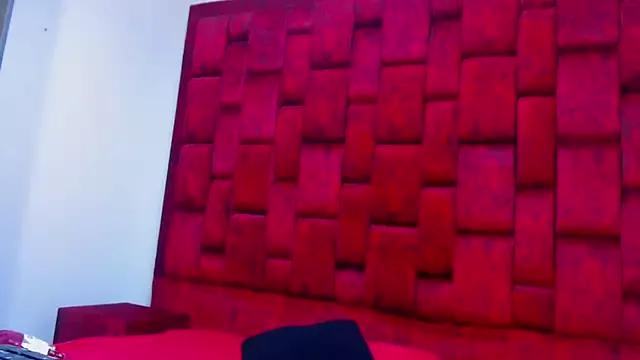 Sara_Sex77 from StripChat