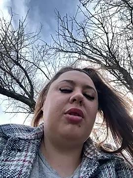 Sara_Slow from StripChat