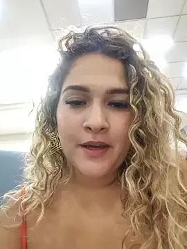 Sara_smiiith211 from StripChat