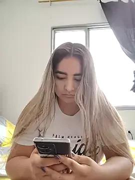 Explore our live girls sluts from our Custom and Multi clubs and checkout exclusive access to highly interactive content, such as shape, hair, titties, pussy type and many more.
