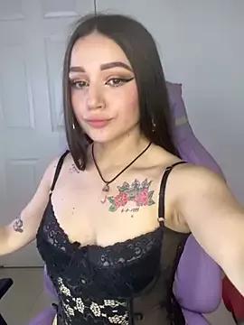 Explore our live girls sluts from our Custom and Multi clubs and checkout exclusive access to highly interactive content, such as shape, hair, titties, pussy type and many more.