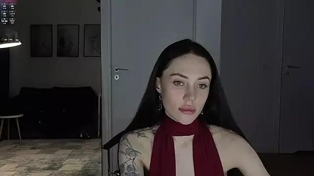 Sara_Tranquil from StripChat