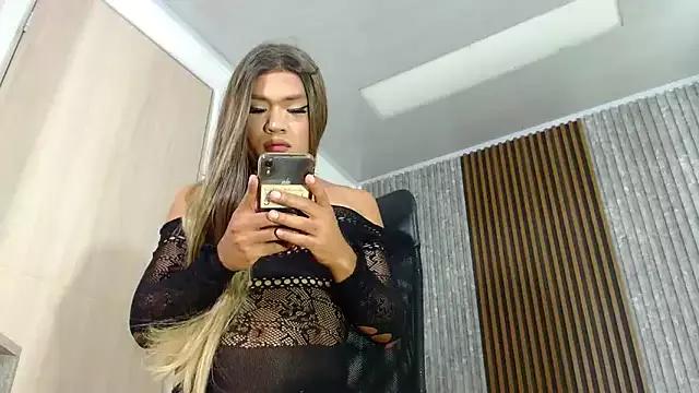 SARA_TS_FOX from StripChat