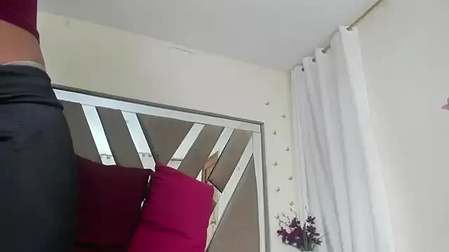 sara_williams01 from StripChat