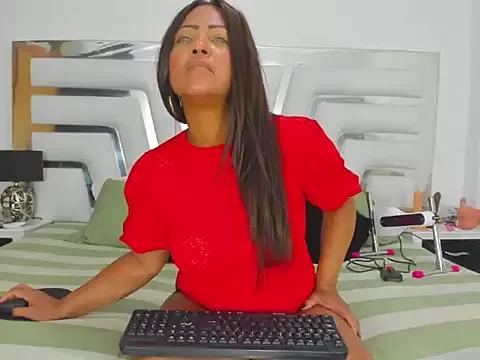 SaraaJhons from StripChat