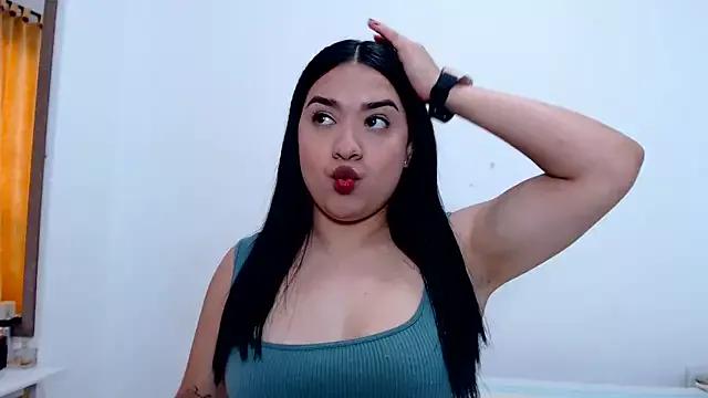 SaraBlosson from StripChat