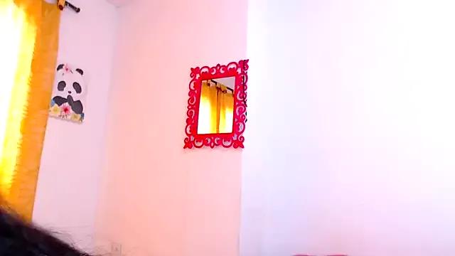 SaraBlosson from StripChat