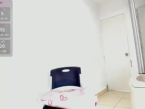 SarabyEbony from StripChat