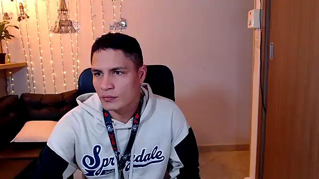 SaraClub_JY from StripChat