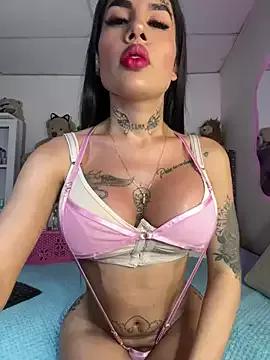 Explore our live girls sluts from our Custom and Multi clubs and checkout exclusive access to highly interactive content, such as shape, hair, titties, pussy type and many more.