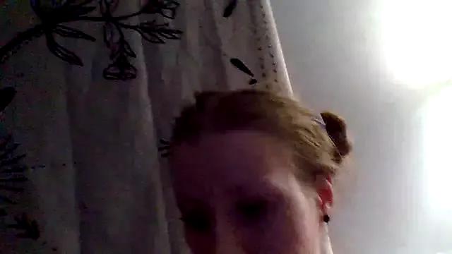 sarah2007 from StripChat
