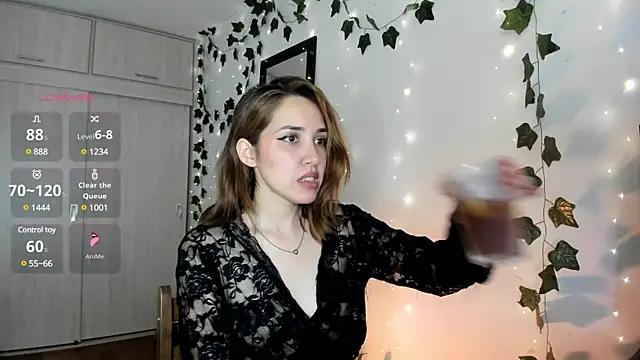 Sarah_Castillo_ from StripChat