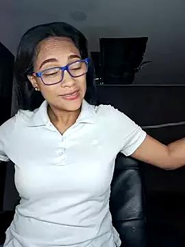sarah_garcia_ from StripChat is Freechat