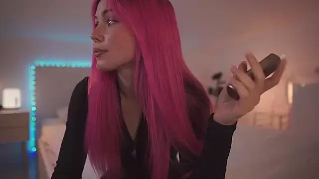 Sarah_Pink from StripChat