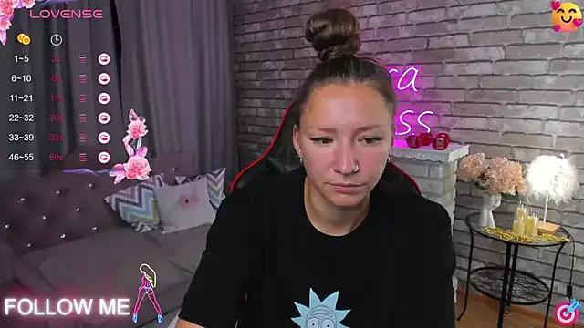SarahCoksss from StripChat