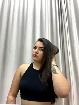 SarahLoreen from StripChat is Freechat