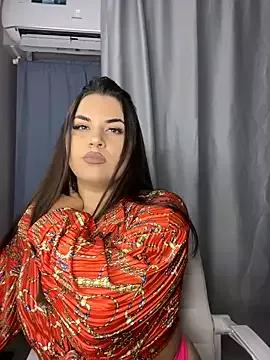 SarahLorenn from StripChat is Freechat