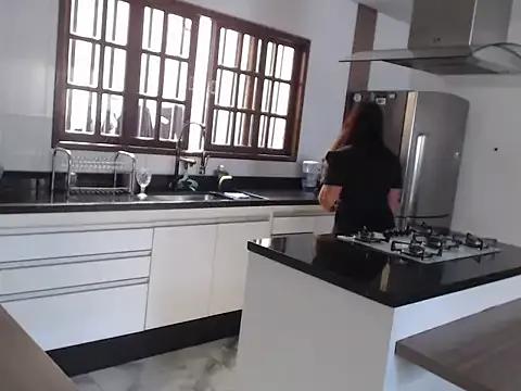 Sarahmonesexy from StripChat