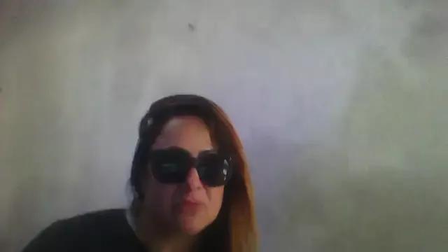 Sarahmonesexy from StripChat is Freechat