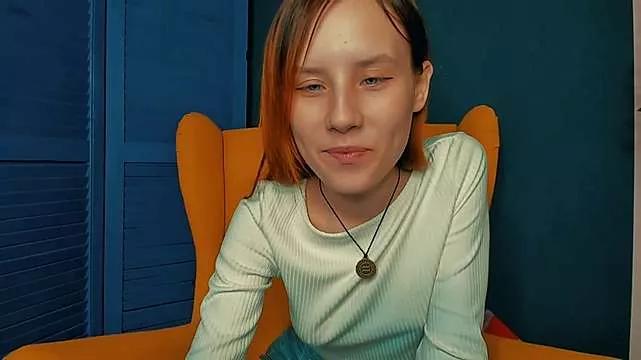 sarakaell from StripChat