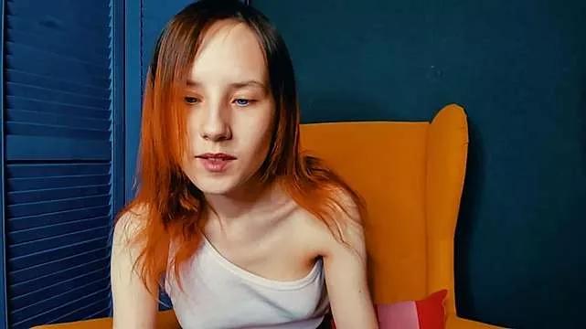 sarakaell from StripChat