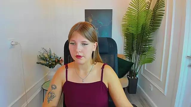 SaraMayki from StripChat
