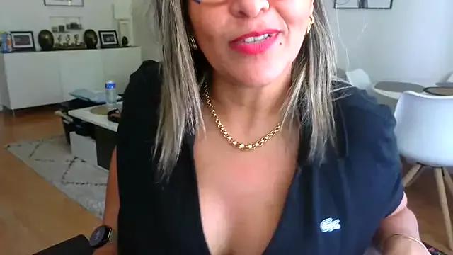 sarametisse26 from StripChat