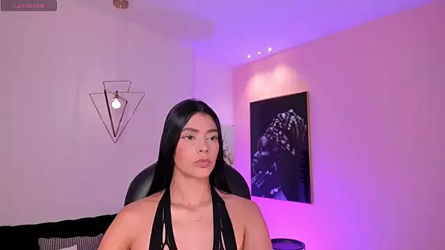 SaraNovac from StripChat
