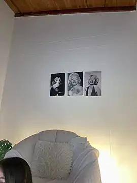 Sarapalmer1 from StripChat