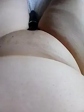 Sarasarasa1 from StripChat