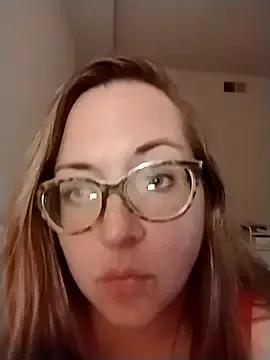 sarasmile333 from StripChat is Freechat