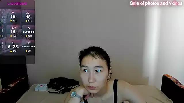 SaraXray from StripChat