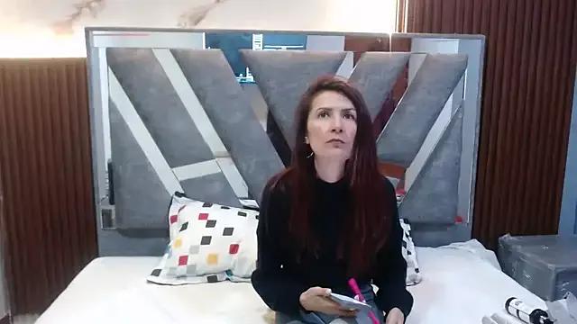 saray_hotty from StripChat