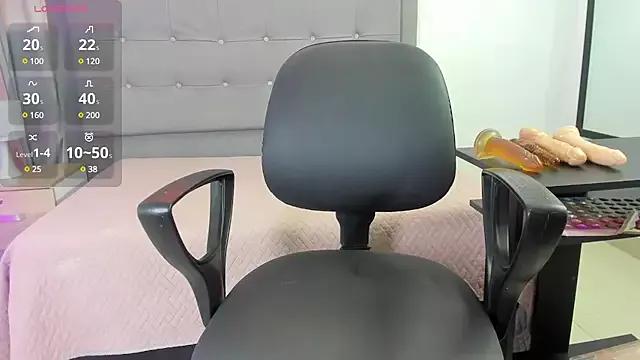 Saray_reese webcams show profile image 
