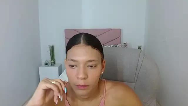 SarayVega_ from StripChat is Freechat