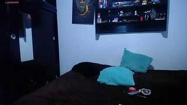 sarayy_collins1 from StripChat is Freechat