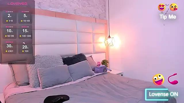 Sarita_jane from StripChat is Freechat