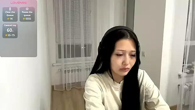 Explore our live girls sluts from our Custom and Multi clubs and checkout exclusive access to highly interactive content, such as shape, hair, titties, pussy type and many more.