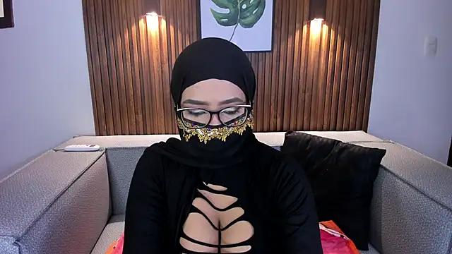 Sasha_Anaan from StripChat