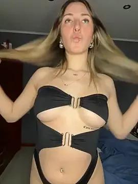 Explore our live girls sluts from our Custom and Multi clubs and checkout exclusive access to highly interactive content, such as shape, hair, titties, pussy type and many more.