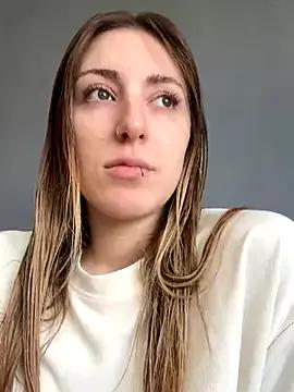 Explore our live girls sluts from our Custom and Multi clubs and checkout exclusive access to highly interactive content, such as shape, hair, titties, pussy type and many more.