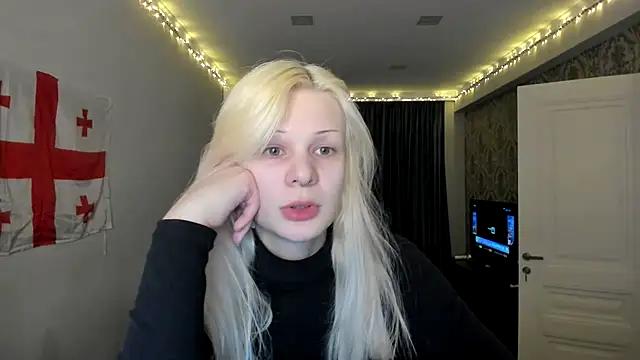 sashakiss99 from StripChat