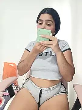Explore our live girls sluts from our Custom and Multi clubs and checkout exclusive access to highly interactive content, such as shape, hair, titties, pussy type and many more.