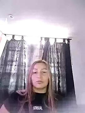 Sashawet06 from StripChat